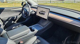Tesla model Y, 12/2024 - 12