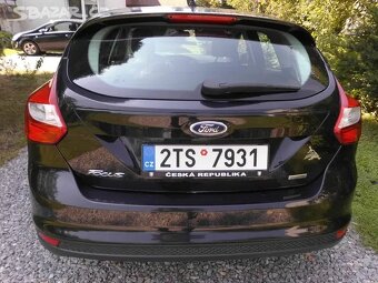 Ford Focus 2.2013 1.0b- champions edition-stk do 6/2026 - 12