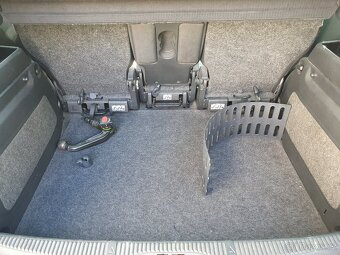 Škoda Roomster 1.4i nová stk - 12