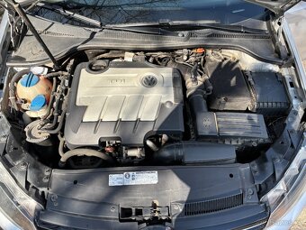 VW Golf VI, 2,0Tdi - 12