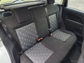 Ford Fiesta 1.3 51Kw RV.2004 TAŽNÉ - NOVÁ STK - 12