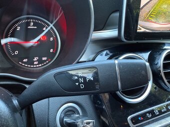 Mercedes Benz C automat 220d 4 matic R.V 2015 top stav  amg - 12