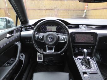 VW PASSAT TDI 176kW R-line DSG Tažné Webasto ACC DCC ALU19 - 12