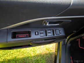 Mazda 5 GT 2.0, 2012, poctivých 204tis, vysoká výbava - 12