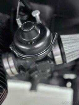 BMW R100 RS Custom "Samurai" od Throttle Punks - 12