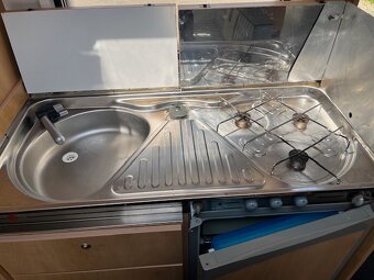 Burstner pro 7 osob - 12