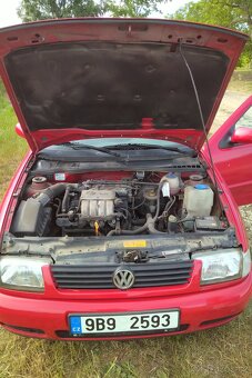 VW Polo classic 1.6i - 12