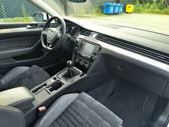 Vw Passat B8 Highline 2.0TDi /150Ps/Cam/Full Led/Masáž/2016 - 12