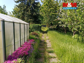 Prodej zahrady s chatou, 821 m², Mezina - 12