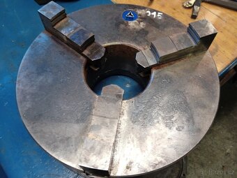 Sklíčidlo 400 k soustruhu - 12