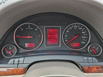 AUDI A4 1.9TDI 96KW 2001 SEDAN - 12