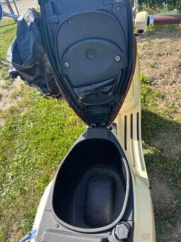 Vespa LXV 50 2T - 12
