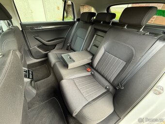 Škoda Superb III FL 2.0 TDi 110KwDSG/Style/Canton/Tažný/2021 - 12