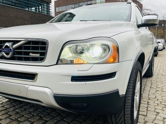 Volvo XC90 2.4 D5 147KW AUTOMAT R-DESIGN SERVISKA - 12
