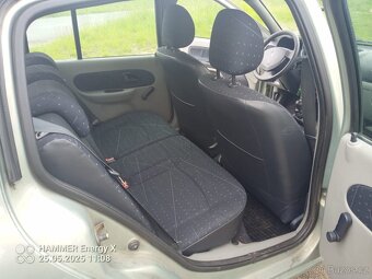 Renault Clio 1.5 DCI - 12