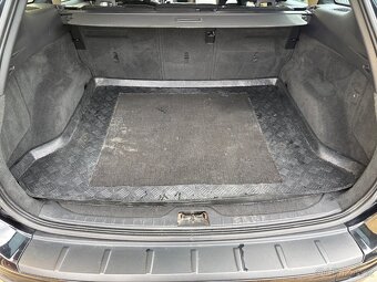 Volvo XC60 D5 AWD 2,4 151kW - 12