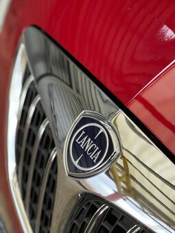 Lancia Delta 88 kW, 1.6 JTD, PLNÁ VÝBAVA, PANORAMA - 12