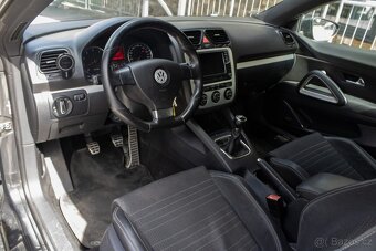 Volkswagen Scirocco 1.4 TSI 160k - 118 kW - 12