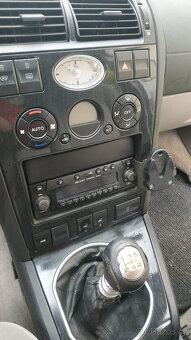 Ford Mondeo kombi, Ghia 2001 - 12
