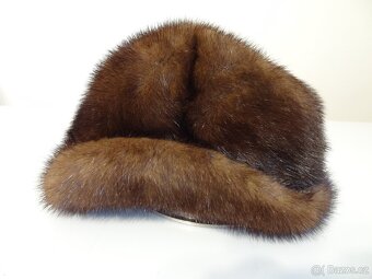 NOREK. Starší kožešina. Čepice - 12