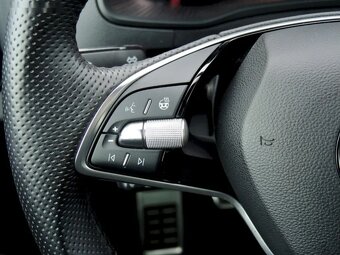 Škoda Karoq, 1.5TSI 110kW SportLine - 12