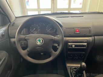 Škoda Octavia I  1,6i Tour - 12