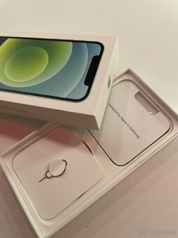 Apple Iphone 12 - 12