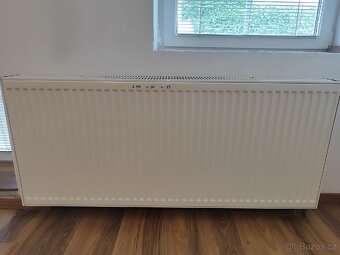 8x Radiátory typ 22(hl.100mm) a typ 33 (hl.155mm) - 12