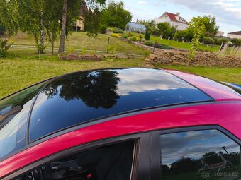Honda Civic 1,8 Vtec i-shift automat executive - 12