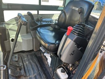 Hyundai Robex 25Z - 12