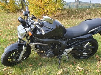 Prodám Yamaha FZ6 FAZER najeto 19 586km - 12