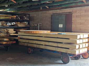 Dubové fošny, prkna, pražce a hranoly...přírodně sušené 15% - 12