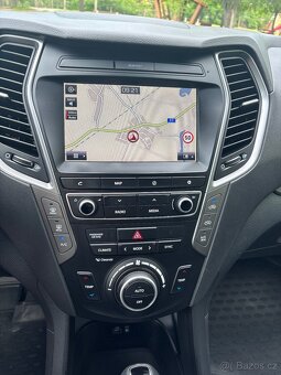 Hyundai Santa Fe 2.2 CRDi 4x4 Premium A/T - 12
