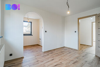 Prodej rodinného domu 162 m², pozemek 2 214 m², Písek - 12