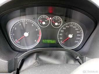 Prodám Ford Focus C-MAX - 12