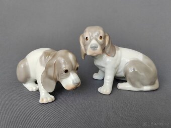 Sedící a smutný porcelánový figurky štěňata Bígl styl Lladro - 12