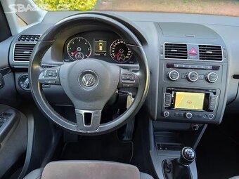 Touran 2.0TDI 103kW,Highline,7.míst,2014,1.maj.tažné,servisk - 12
