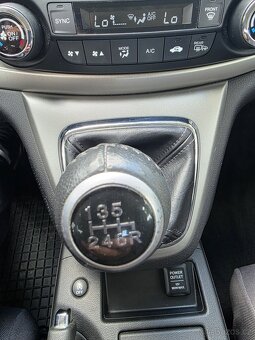 Honda CR-V 2.0i V-Tec 4x2-HEZKÝ STAV-110 TKM-SERVIS HONDA - 12