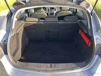 Prodám Opel astra J 2010, 1.4benzin 74kw - 12