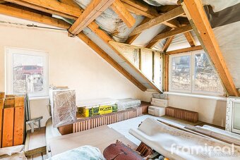 Prodej rozestavěného rodinného domu, 296 m2 - Obora - 12