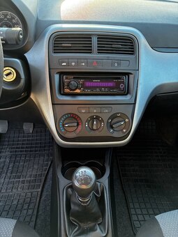 Prodám Fiat Punto - 12
