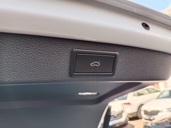 Škoda Superb 3 Style 2.0TDI 140kW 4x4 DSG Matrix Tažné ACC - 12