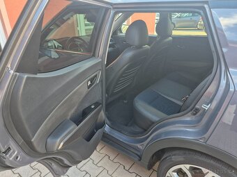 SsangYong XLV 1.6 Be 4x2 94 kW - 12