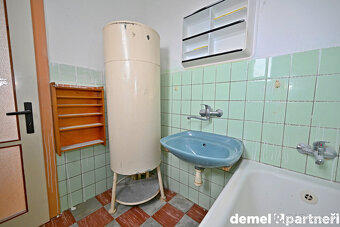 Prodej rodinného domu se třemi jednotkami, Kojkovice - 12