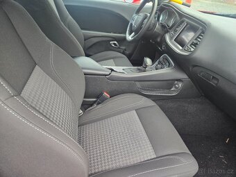 Dodge Challenger SXT 3.6L 24 V kupé Originál 3180 km - 12