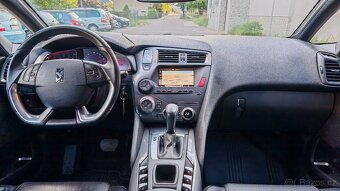 Citroen DS5, 2.0 HDi 133 kW, rok 2016, 136200 Km - 12