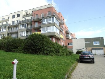 Pronájem bytu 1+kk Zlín - 12