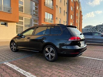 Volkswagen Golf 7.5 Variant 1.6 TDI DSG - 12