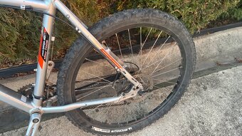 Horské kolo KTM - 12