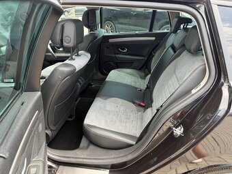 Renault Laguna 2,0 DCI 131kW GT 4CONTROL PANAROMA - 12